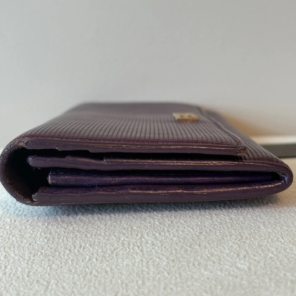 Fendi Leather Long Wallet – Shimmer Purple – Preowned